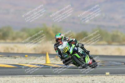 media/Dec-08-2024-CVMA (Sun) [[267e5a7075]]/Race 2-Amateur Supersport Open/